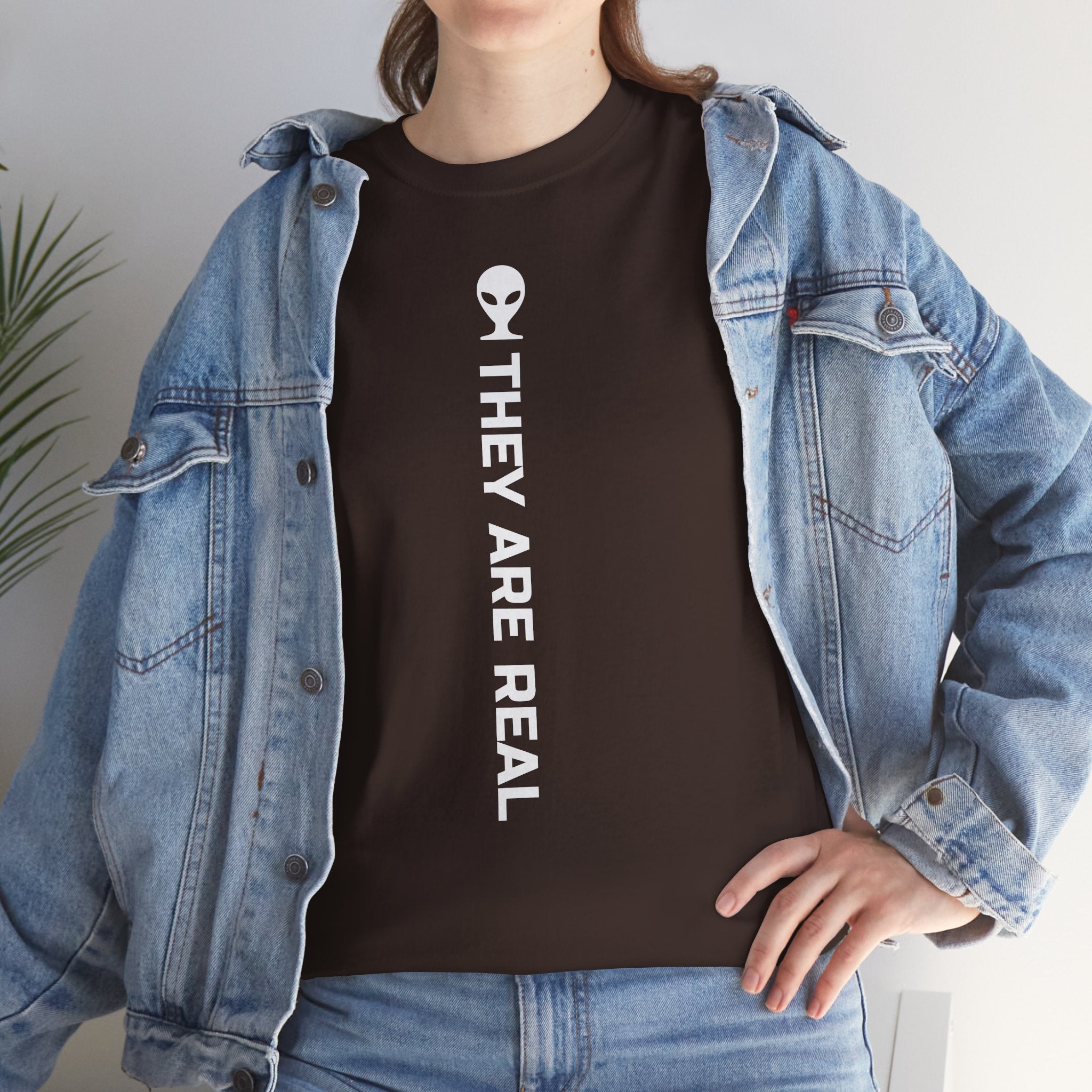 Alien Tee — Minimal "They Are Real" Vertical Graphic T-Shirt dark