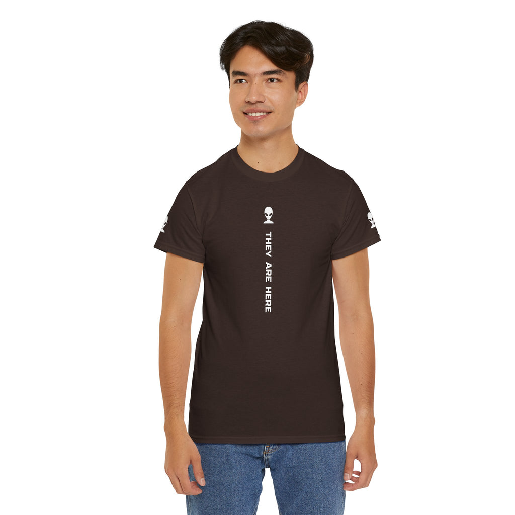 Alien Tee — Minimal "They Are Here" Vertical Graphic T-Shirt dark