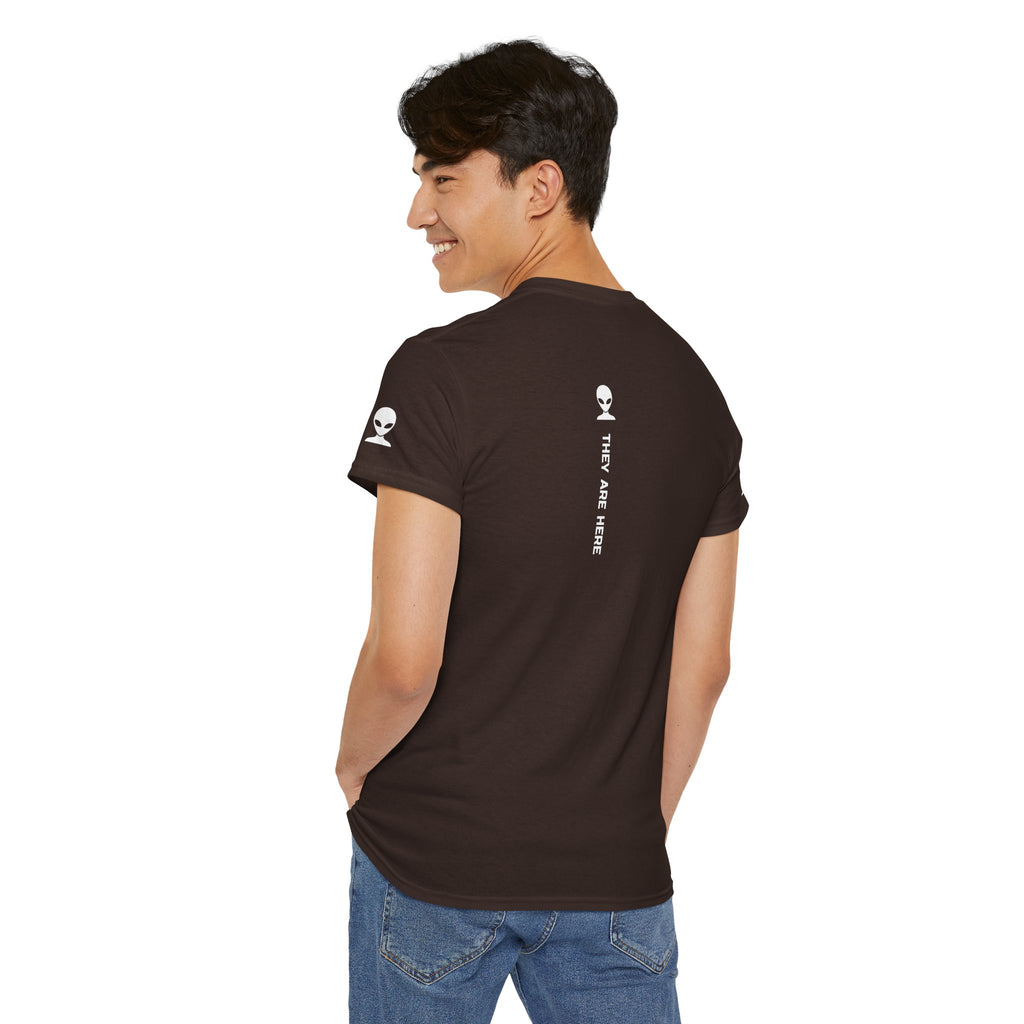 Alien Tee — Minimal "They Are Here" Vertical Graphic T-Shirt dark