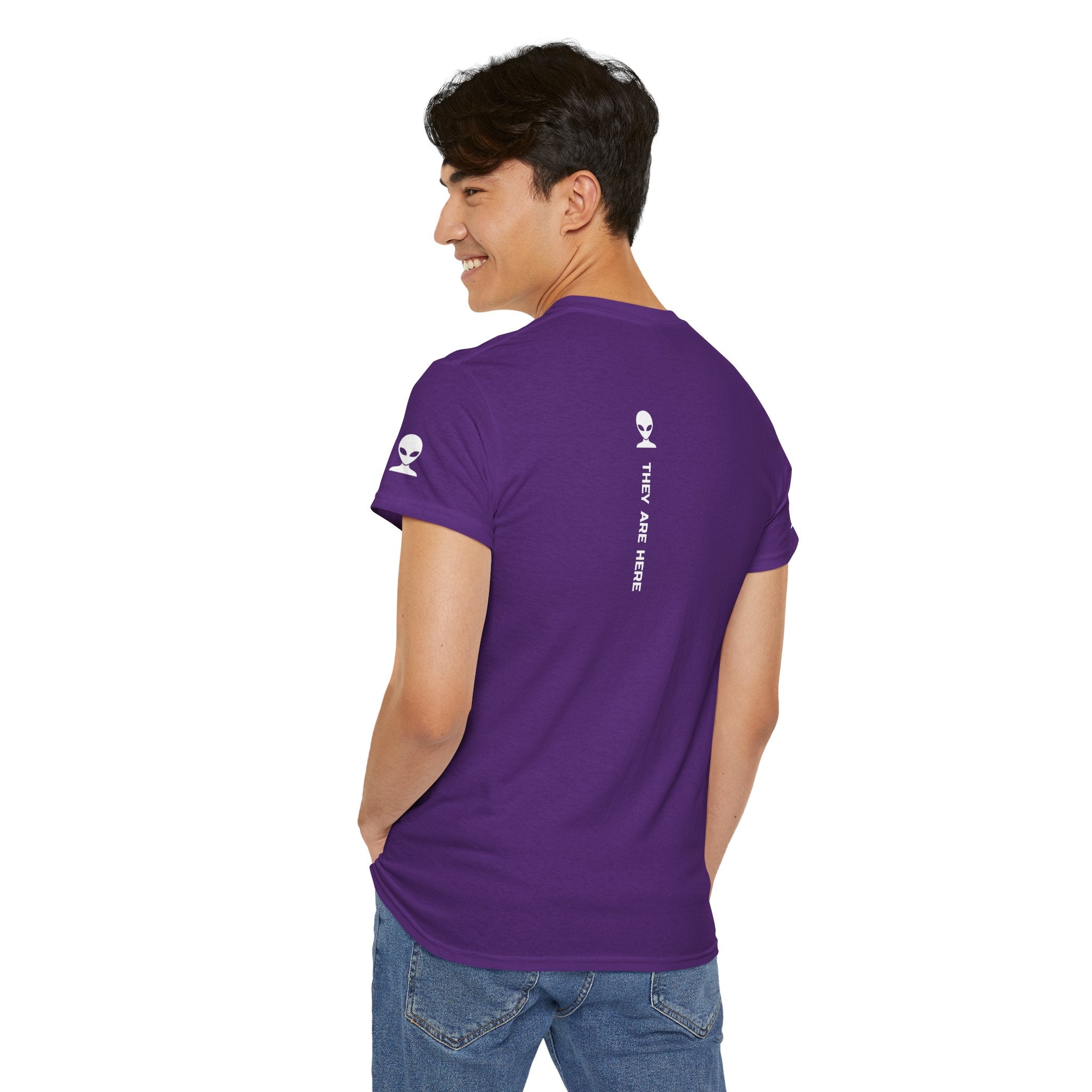 Alien Tee — Minimal "They Are Here" Vertical Graphic T-Shirt dark