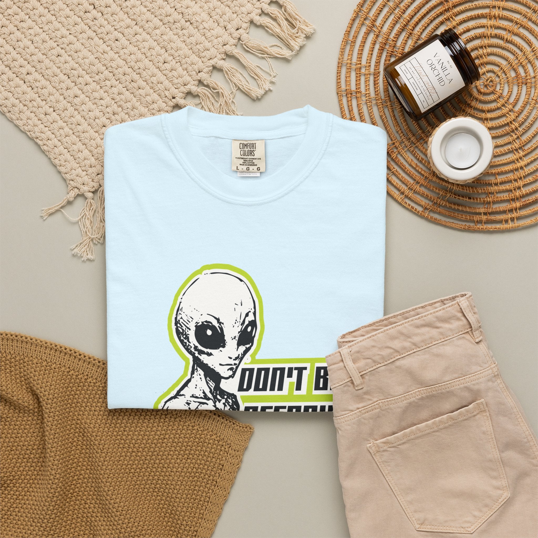Alien Graphic T-Shirt — "Don't Be Affraid of What You Don't Understand"