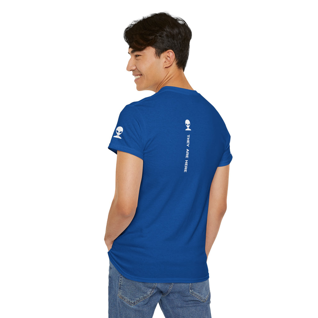 Alien Tee — Minimal "They Are Here" Vertical Graphic T-Shirt dark