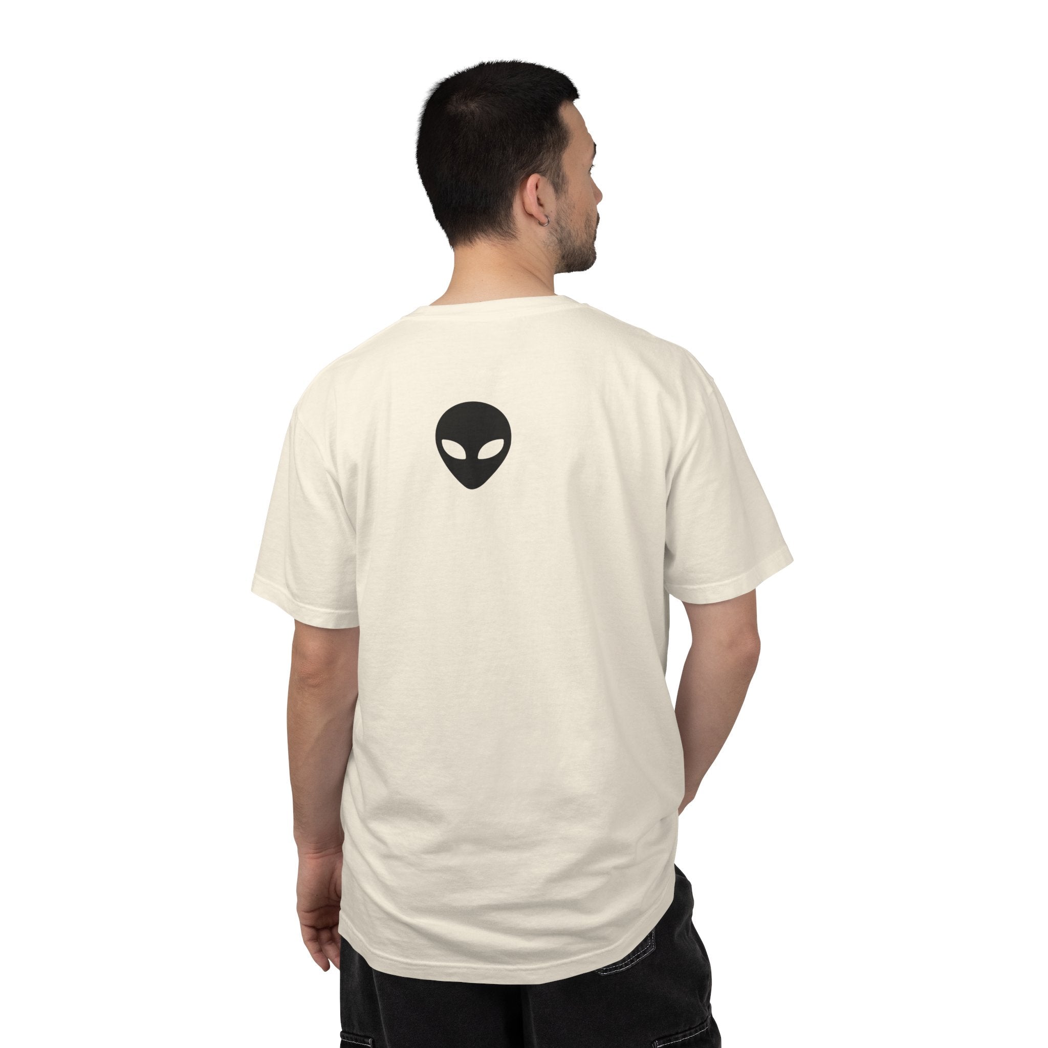 Alien T-Shirt — "Don't Be Afraid of What You Don't Understand" Alien Graphic Tee