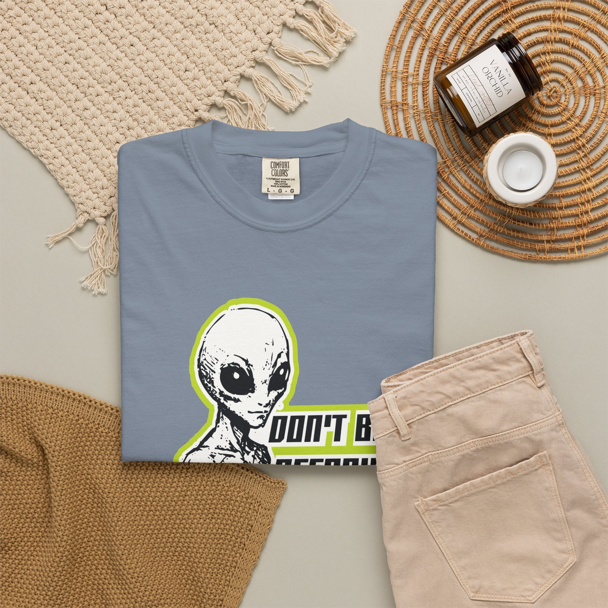Alien Graphic T-Shirt — "Don't Be Affraid of What You Don't Understand"