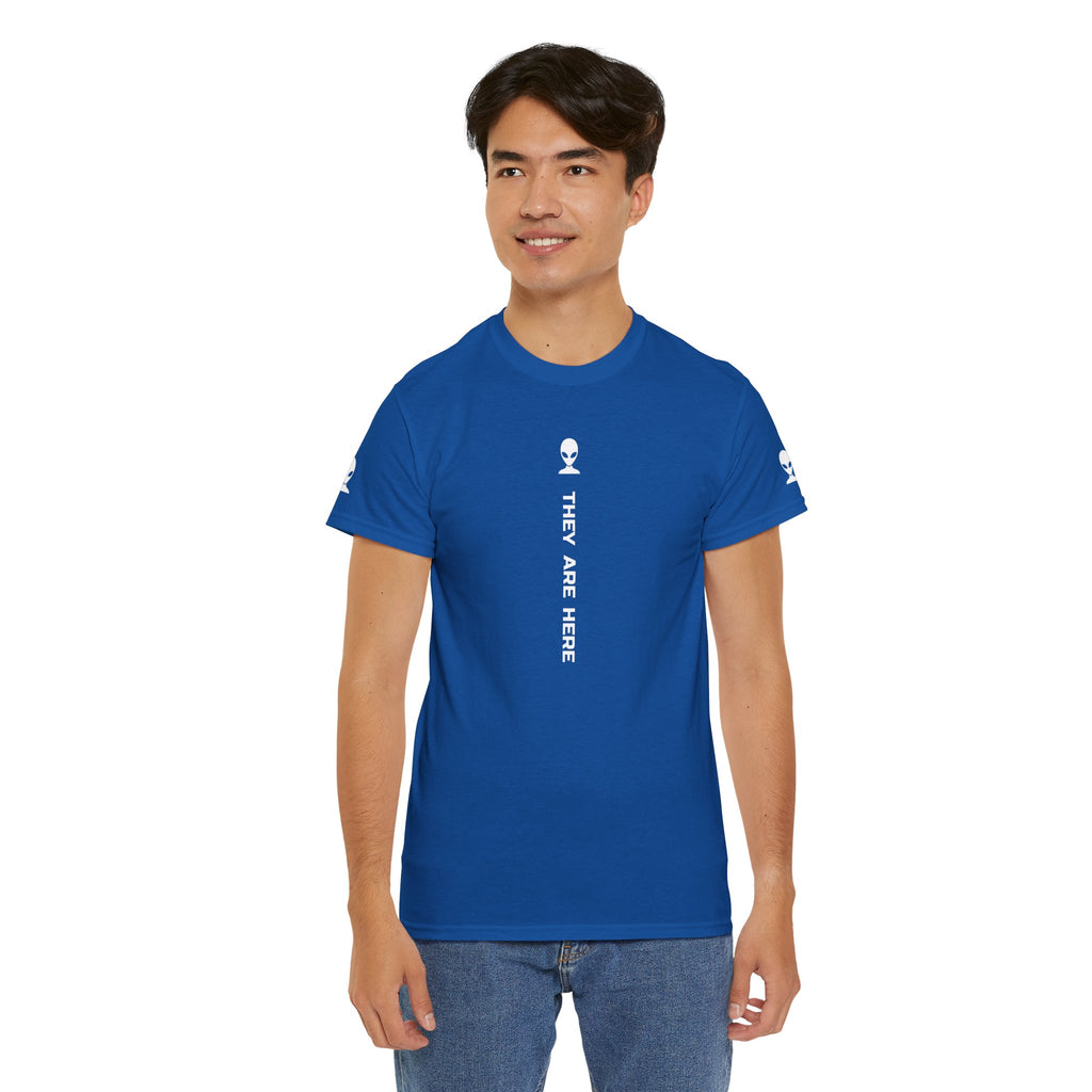 Alien Tee — Minimal "They Are Here" Vertical Graphic T-Shirt dark