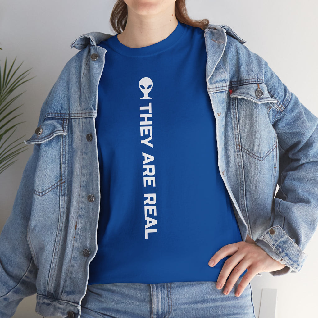 Alien Tee — Minimal "They Are Real" Vertical Graphic T-Shirt dark