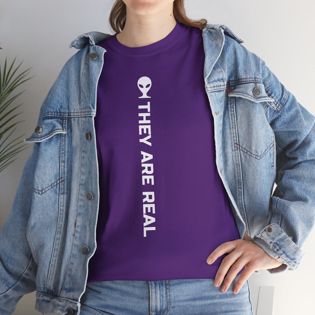 Alien Tee — Minimal "They Are Real" Vertical Graphic T-Shirt dark