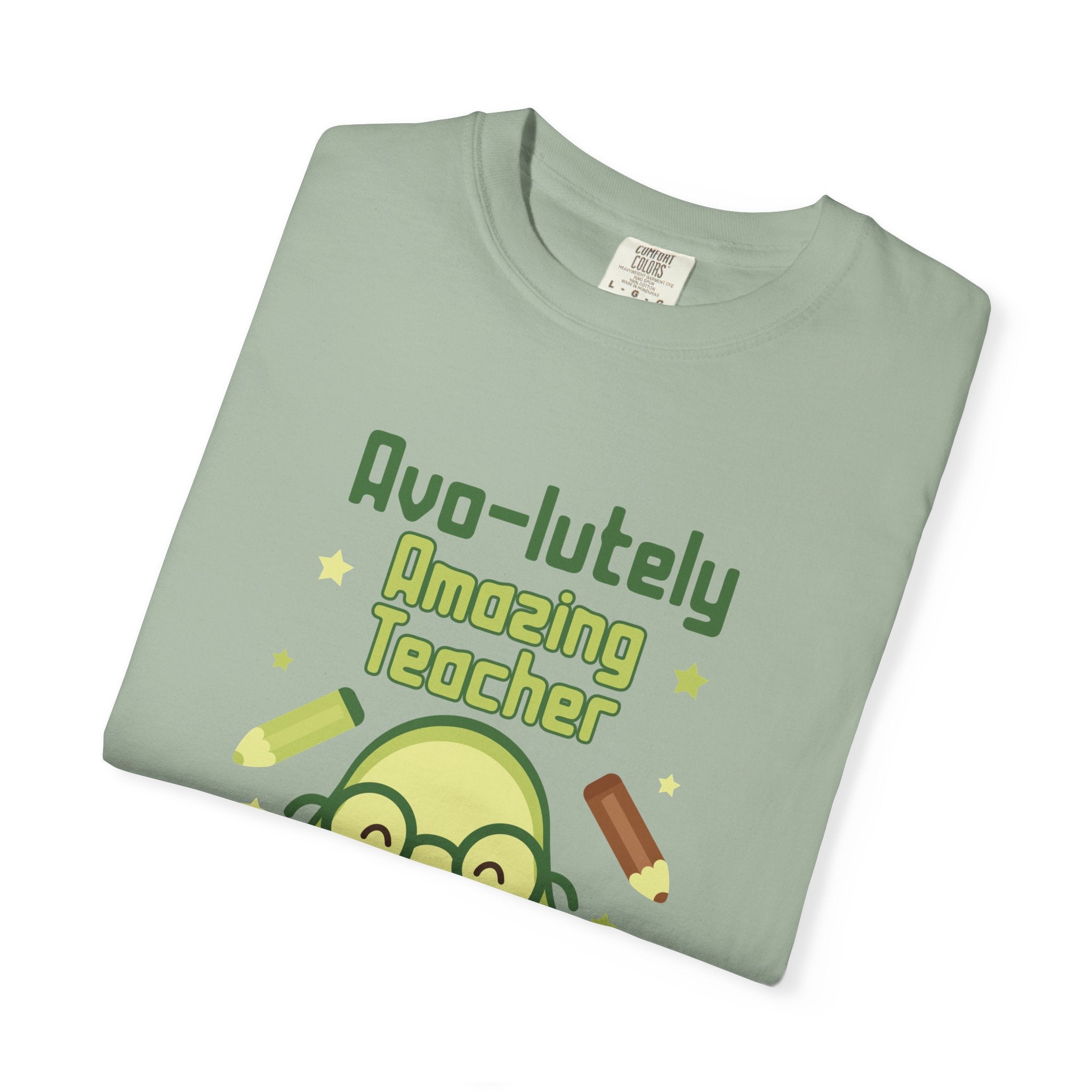 Personalizable "Avo-lutely Amazing Teacher" T-Shirt — Cute Avocado [XX] Grade Teacher Tee