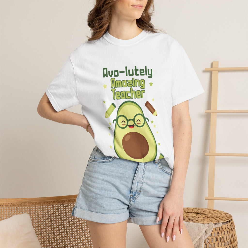 Personalizable "Avo-lutely Amazing Teacher" T-Shirt — Cute Avocado [XX] Grade Teacher Tee
