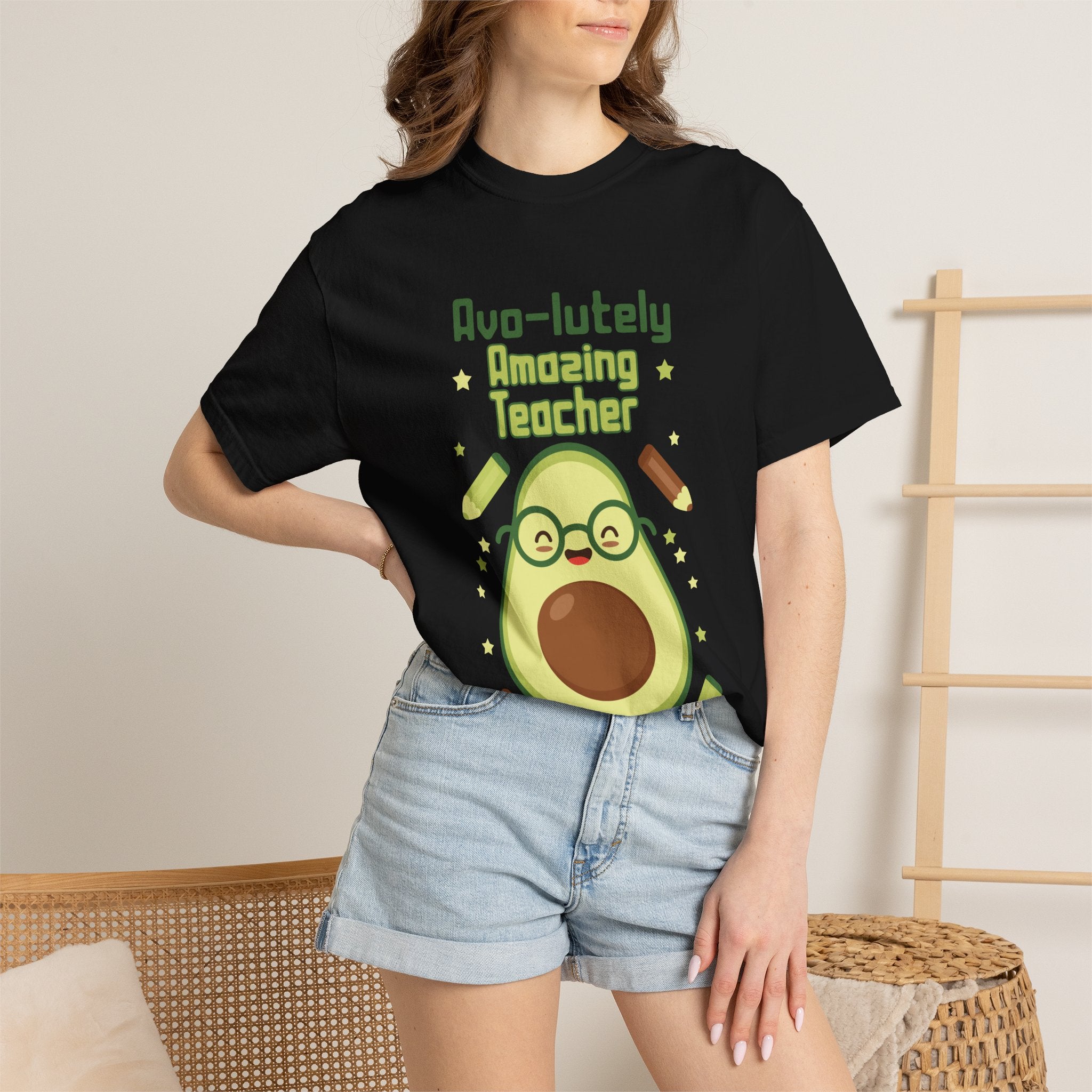 Personalizable "Avo-lutely Amazing Teacher" T-Shirt — Cute Avocado [XX] Grade Teacher Tee