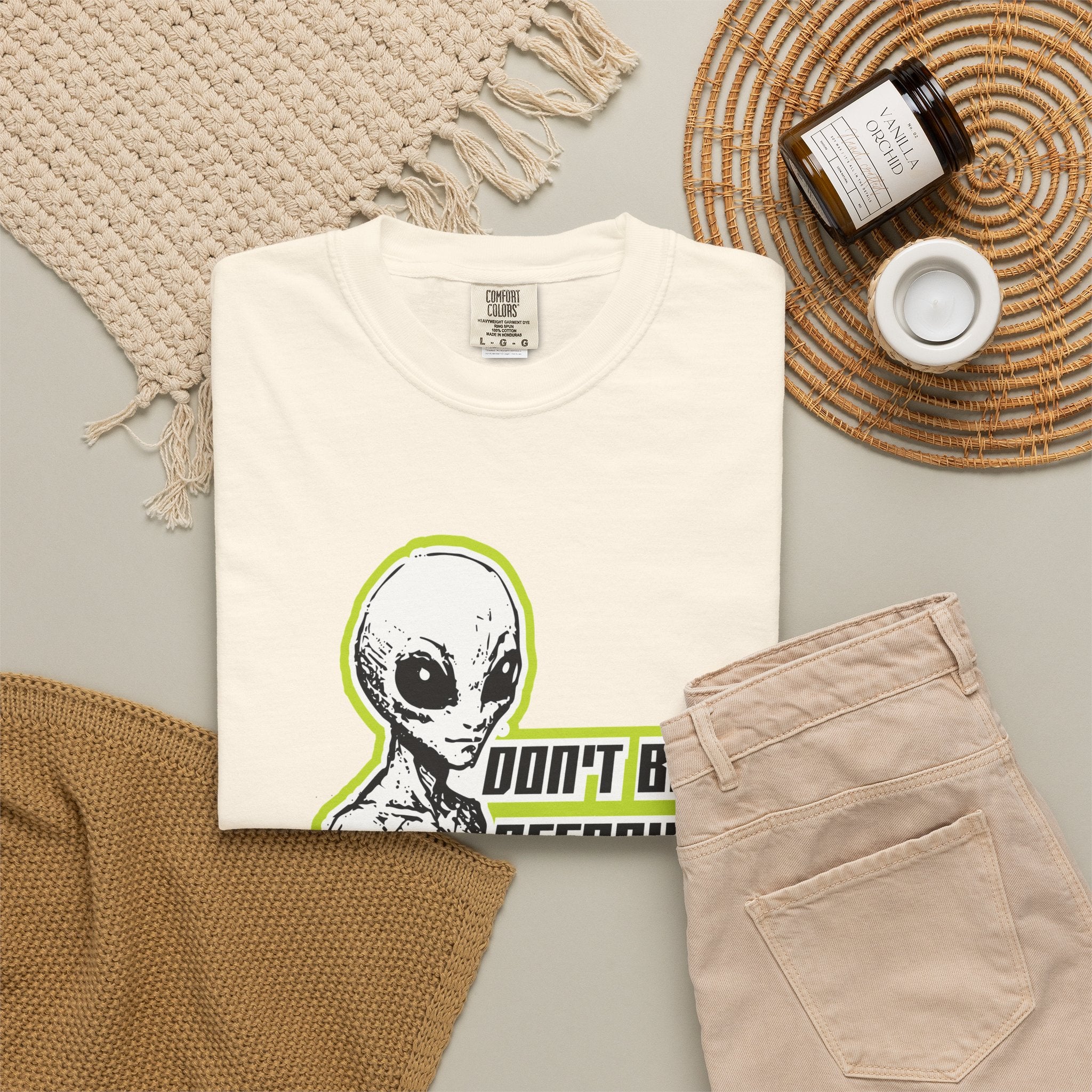 Alien Graphic T-Shirt — "Don't Be Affraid of What You Don't Understand"