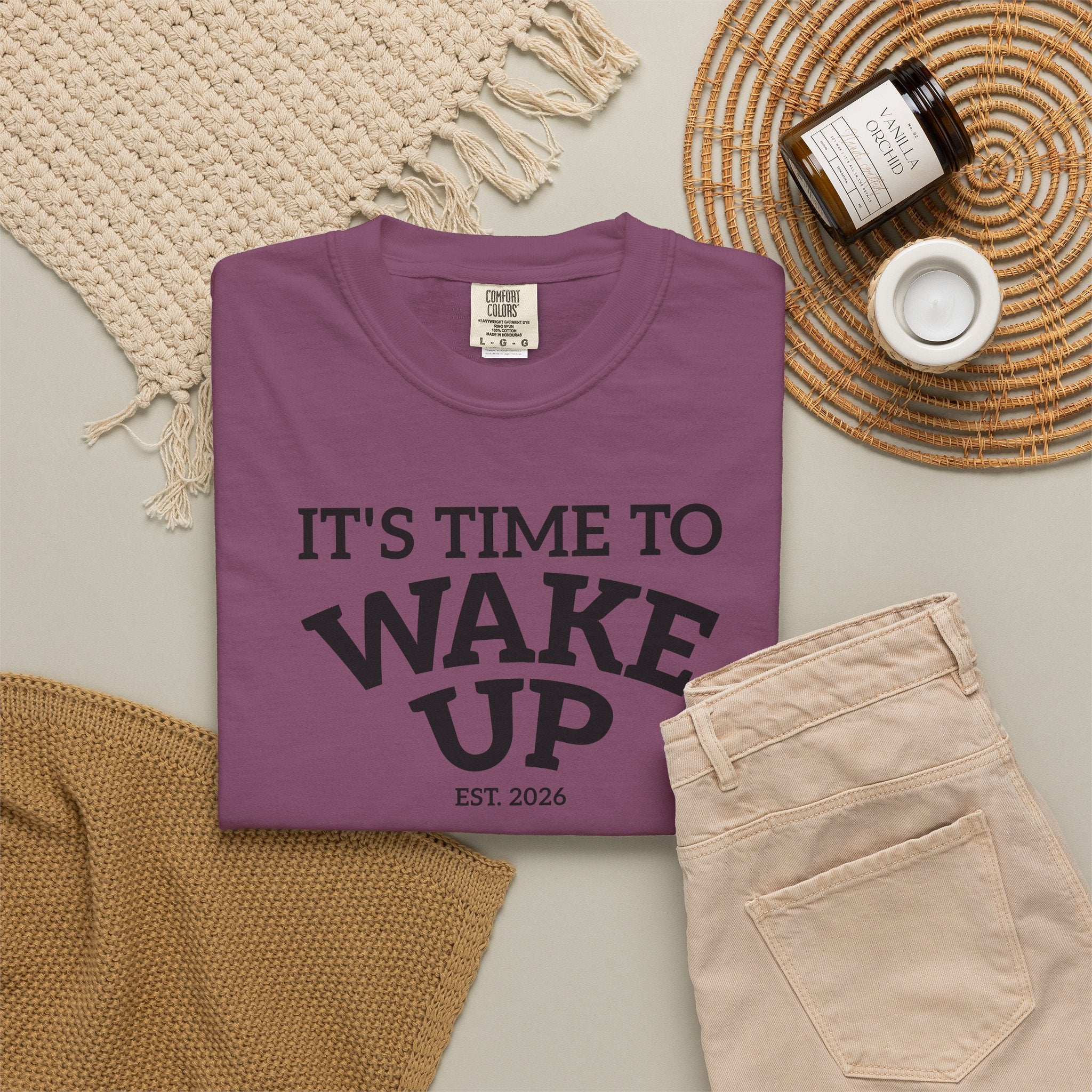 Wake Up Graphic T-Shirt — "It's Time to Wake Up" Casual Tee