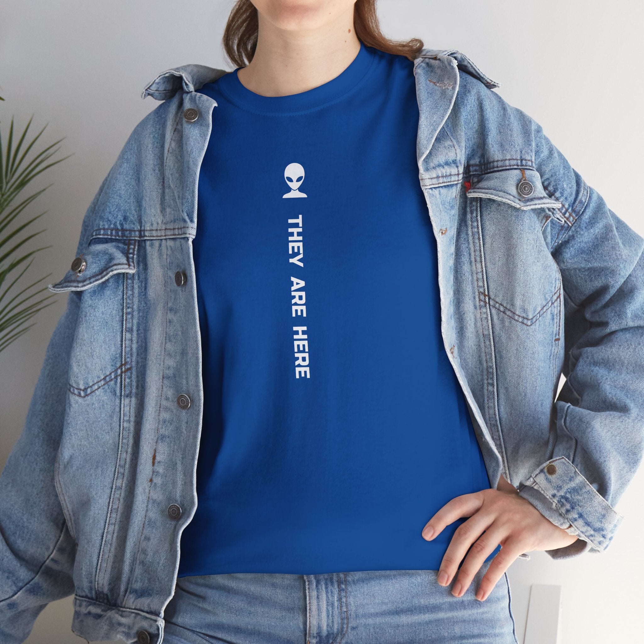 Alien Tee — Minimal "They Are Here" Vertical Graphic T-Shirt dark