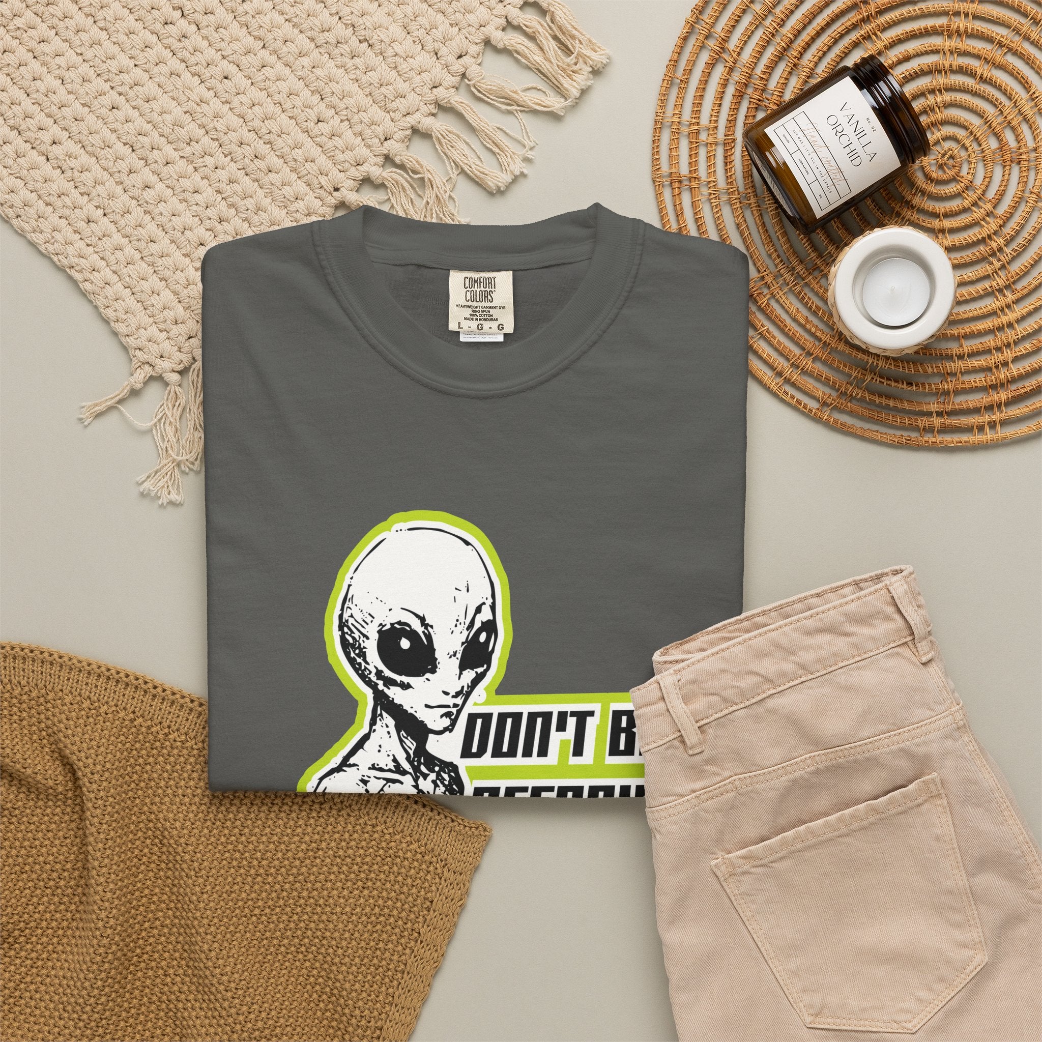 Alien Graphic T-Shirt — "Don't Be Affraid of What You Don't Understand"