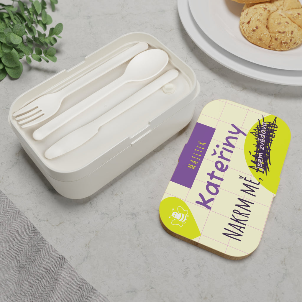 Personalized Bento Lunch Box — "Majetek [Name]" Wooden Design (Czech)