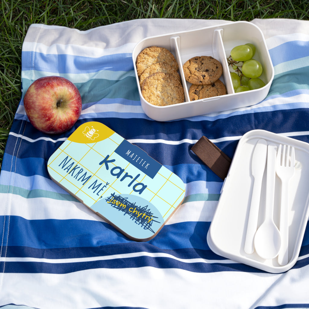 Personalized Bento Lunch Box — "Majetek [Name]" Wooden Design (Czech)